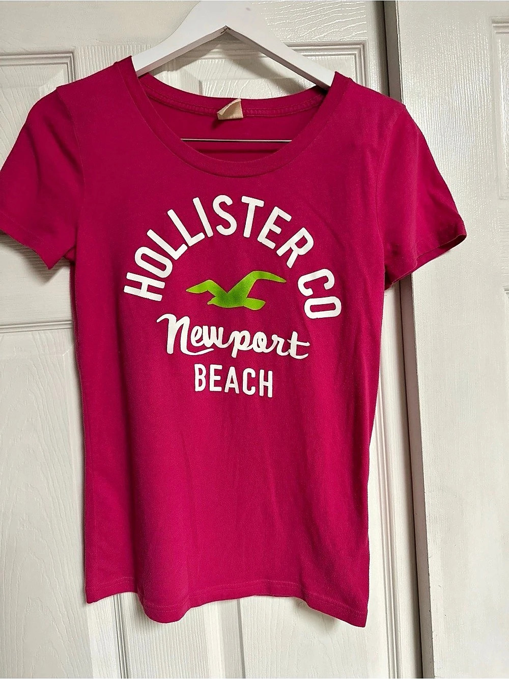 Hollister Newport Beach Graphic Tee Pink Size Large